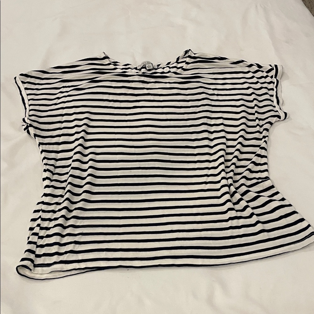 Green Envelope Black and White Striped Short Sleeve Top